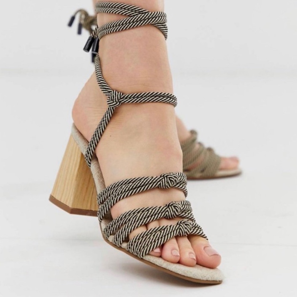 Rop Tie Heels